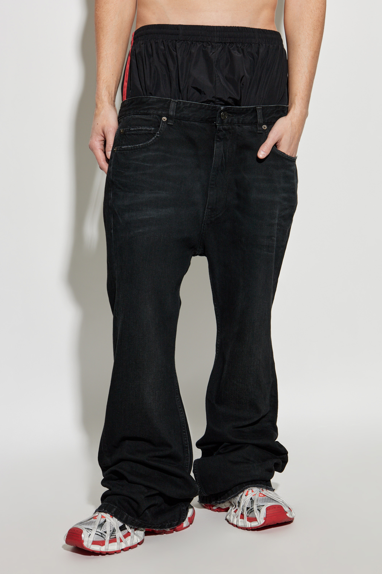 Black Jeans with flared legs Balenciaga - Vitkac Italy Black Jeans with flared legs Balenciaga - Vitkac Italy